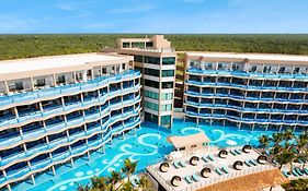 El Dorado Riviera Maya Seaside Suites